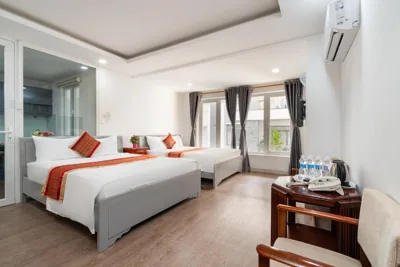쿼드루플룸 — Helen Airport Hotel
